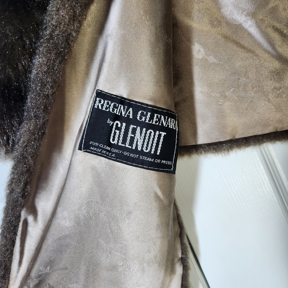Vintage 1960s Brown Faux Fur Cape Stole Shawl Wrap Regina Glenara - Picture 4 of 5